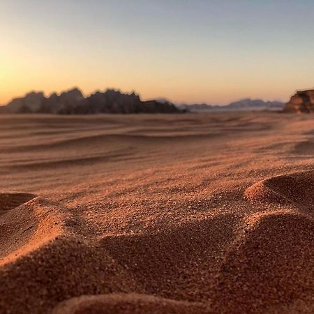 Wadi Rum Bedouin House Экстерьер фото