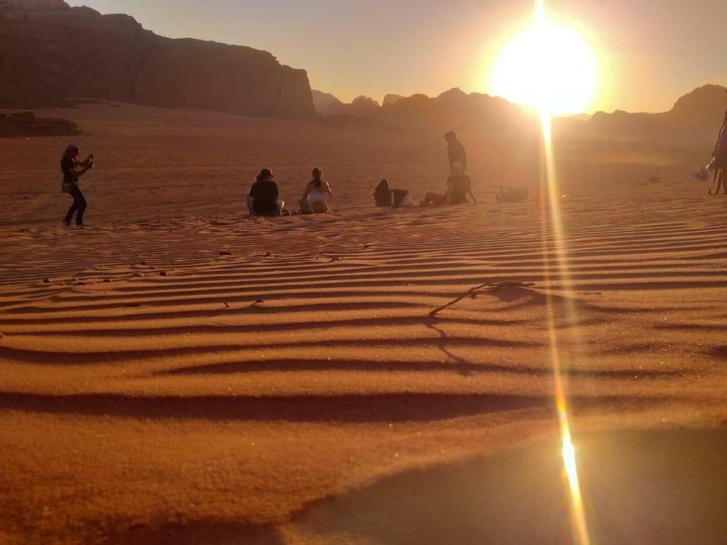 Wadi Rum Bedouin House Экстерьер фото